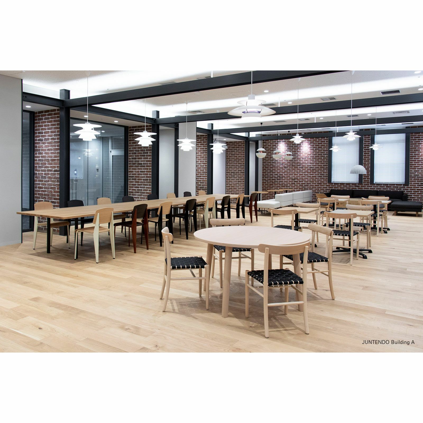 HIROSHIMAラウンドテーブル | 【公式】マルニ木工オンラインショップ