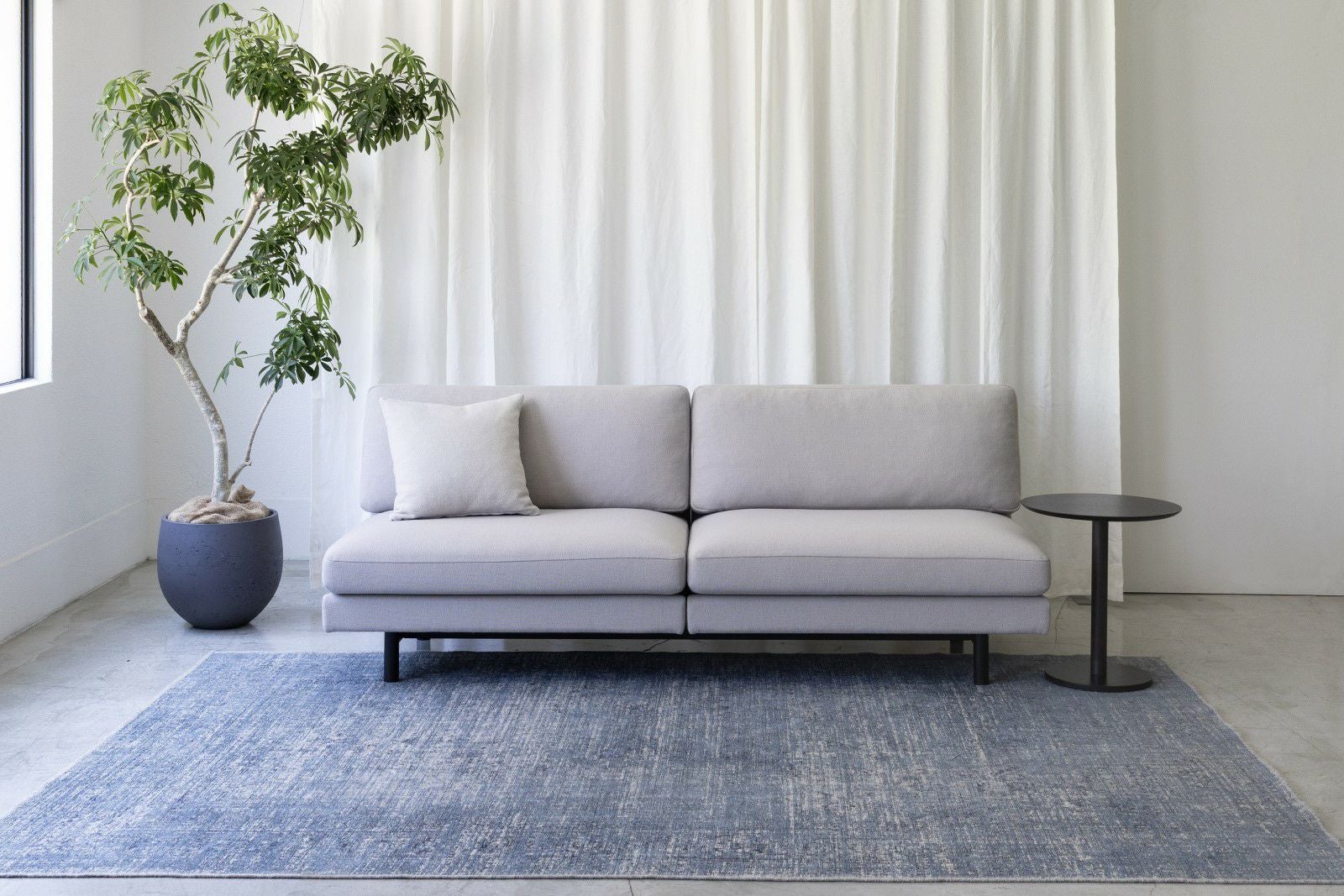 HIROSHIMAアームレスツーシーターソファ | 【公式】マルニ木工